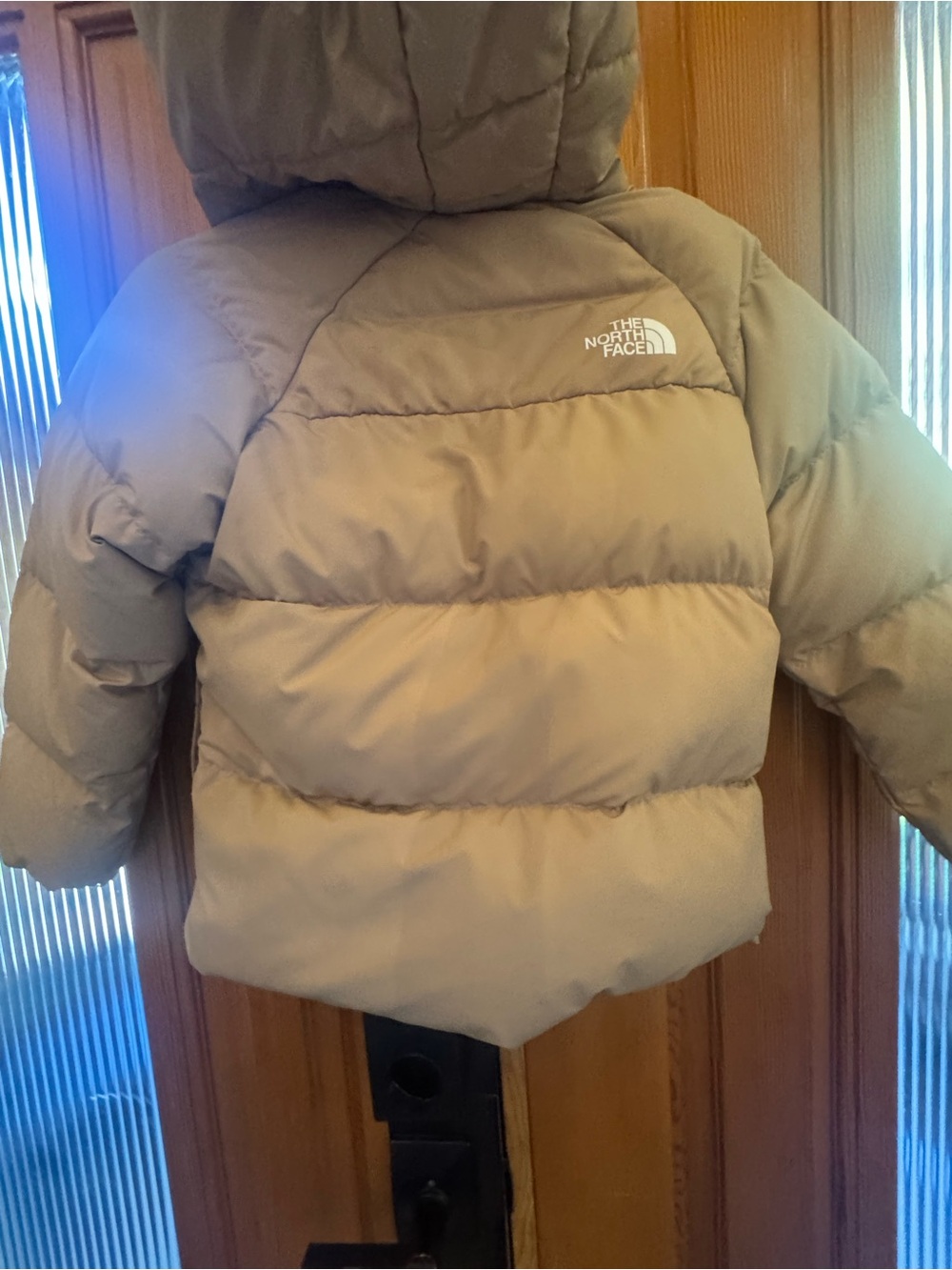 The North Face Boys Beige Jacket - Picture 7 of 9